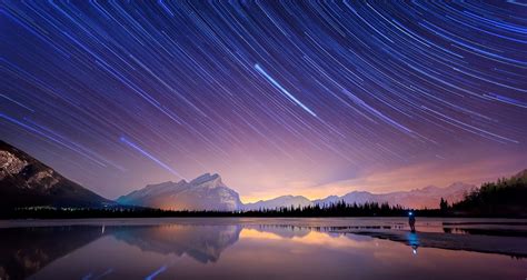1600x852 Long Exposure Starry Night Lake Banff National Park Canada