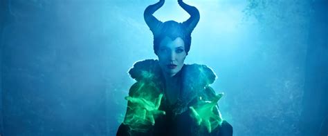 If you love all things movies, apply now to join our team of amazing associates. Family Movies Coming Out in Fall 2019 | POPSUGAR Family