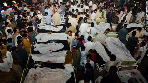 Police Suicide Bomber Kills Dozens At Pakistan Parade Cnn