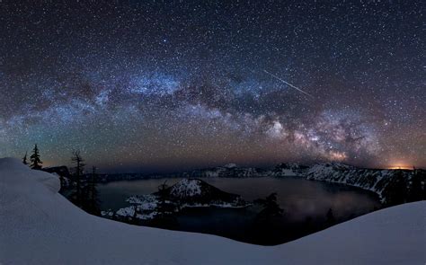 Meteor And The Milky Way Galaxy Over Crater Lake Earth Blog