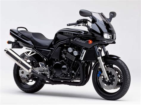 Yamaha Fzs 600 Fazer Best Seller Moto Station
