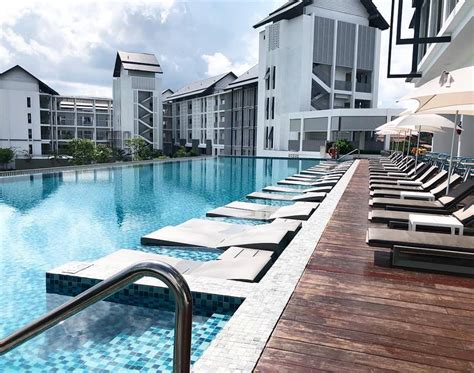 Home to unique rides including the with the fact that hard rock hotel desaru coast is just a stone's throw away from singapore. Desaru Coast: Malaysia's First Premium Integrated ...