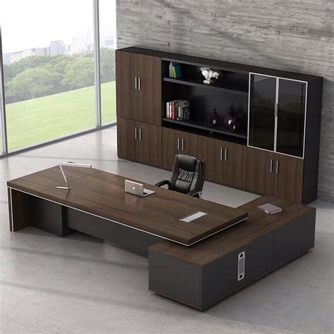 China Luxury Foshan Custom Ceo Table Office Wooden Table Executive Desk