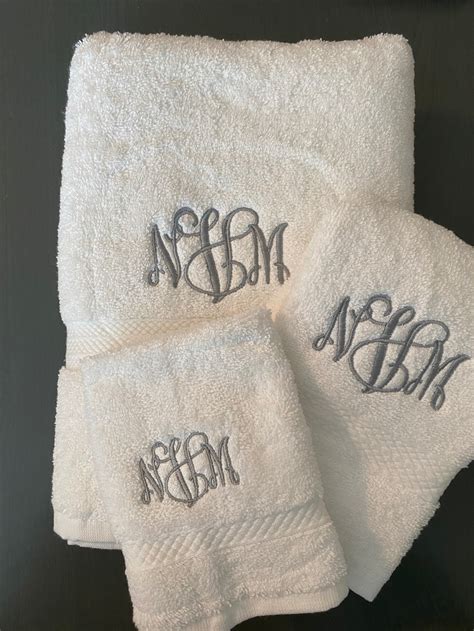 Monogrammed Bath Towel Set Monogrammed 3 Piece Towel Set Etsy
