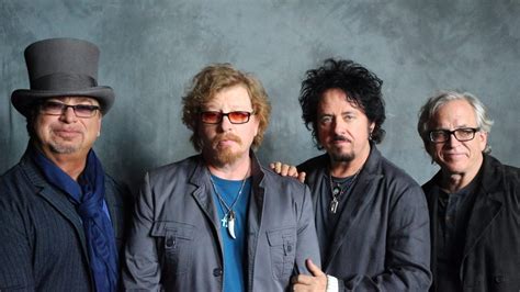 Toto Il Nuovo Live Album With A Little Help From My Friends In