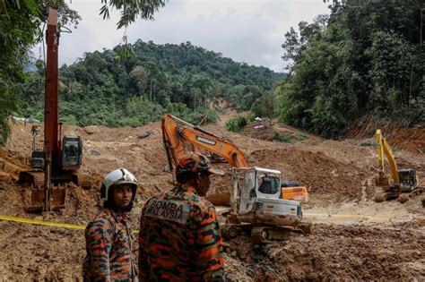 batang kali landslide body of last victim recovered new straits times malaysia general