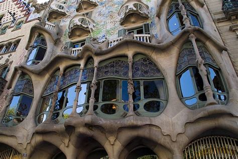 Gaudi Architecture Exploring Iconic Modernisme Works By Antoni Gaudi