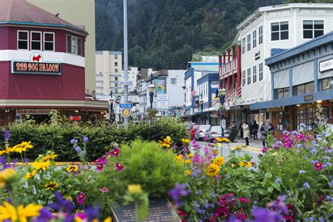 The 9 Best Places To Live In Alaska