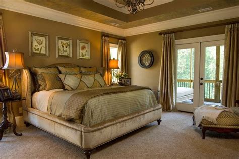 Bedroom paint ideas to try. Choose warm neutral paint colors for your traditional ...