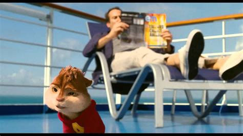Alvin And The Chipmunks Chipwrecked Dave