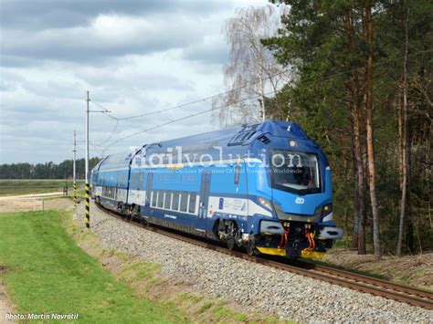 D S New Double Deck Rake On Test At Velim Railvolution