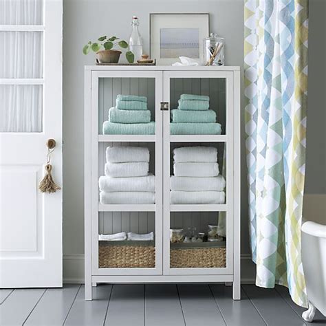 The bathroom door is 24 preferably, the towels would remain in the bathroom and not be distributed throughout the rest of the apartment. Ribbed White Bath Towel | Bathroom towel storage, Small ...