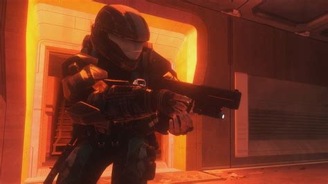Reach'de anlatılan kahraman noble six ekibinin başarısıyla başlayıp halo 4'te yeni bir zorlu düşmanın ortaya çıkmasıyla. Halo 3: ODST Xbox One Review Commentary - IGN