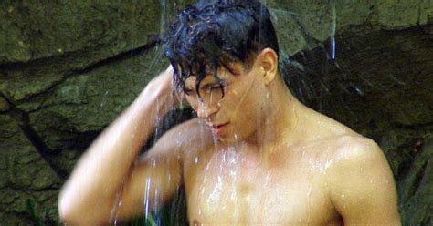Joey essex‏подлинная учетная запись @joeyessex_ 2 мар. Joey Essex suicide mum is watching over him in the I'm A ...