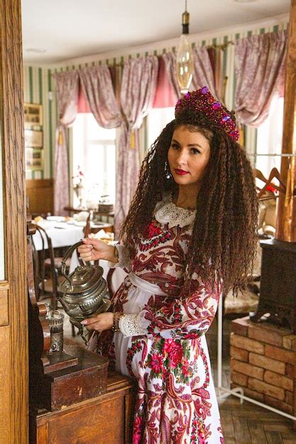 Premium Photo Portrait Of A Beautiful Russian Girl In A Kokoshnik And