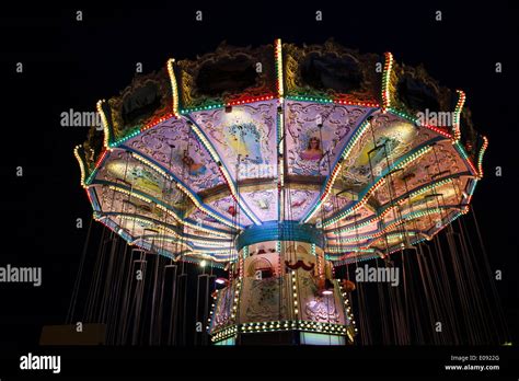 Kettenkarussell Swing Carousel Plaerrer Augsburg Stock Photo Alamy