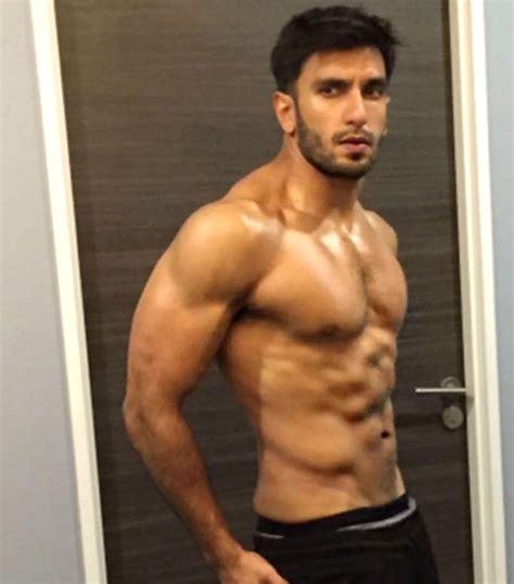 Hotness Ranveer Singh Flaunts His Chiselled Physique In This Shirtless