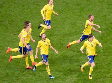 Coding wallpapers for free download. Schweden fährt dank starkem Kollektiv zur WM