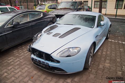 Car Crash Aston Martin V12 Vantage Wrecked In Czech Republic Gtspirit