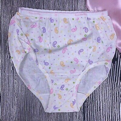Vintage Hanes Her Way Girls Panties Scallop Waistband Cotton Size