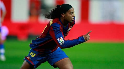 Ronaldinho Mejores Jugadas Sube La Mano Y Grita Gol Youtube