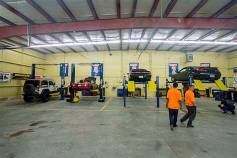 Apr 20, 2021 · be your own mechanic at stew's self service garage! Stew's Self-Service Garage opens its (garage) doors in Kirkland | Kirkland Reporter