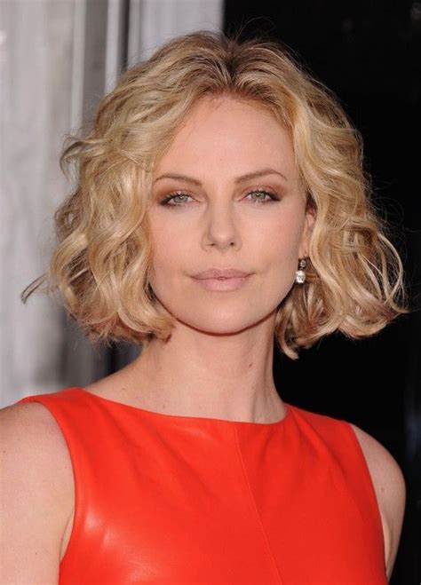 Stunning And Glamorous Curly Hairstyles For Pretty Designs Celebrity Bobs Hairstyles