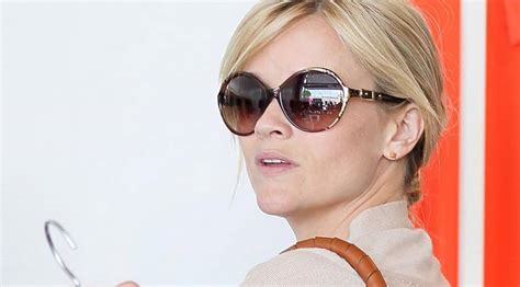 Reese Witherspoon Ber Om Ursäkt För Sitt Bröllop Extra Expressen