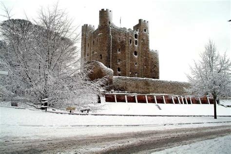 16 Most Fascinating Castles During Winter Freeyork