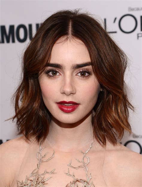 How To Get Lily Collins Red Lipstick Look Guide To Facial Oil More