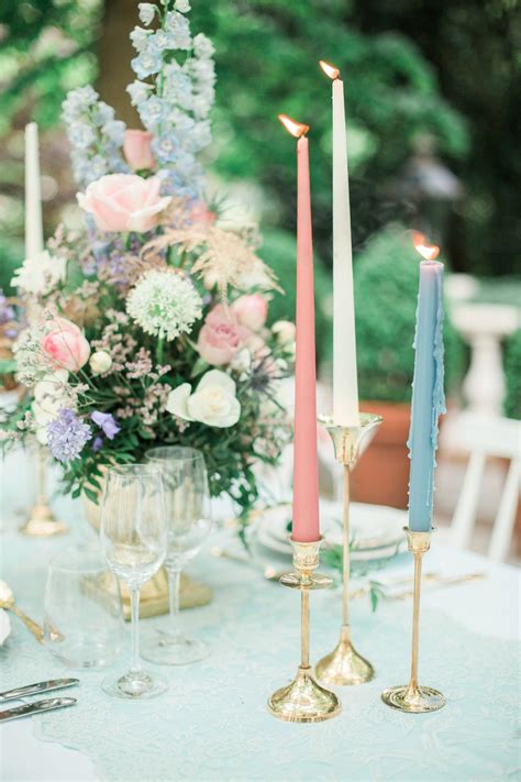 23 Candle Centerpieces That Will Light Up Your Reception