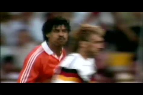 Frank Rijkaard Escupió A Rudi Voeller En El Mundial De 1990 Marcatv