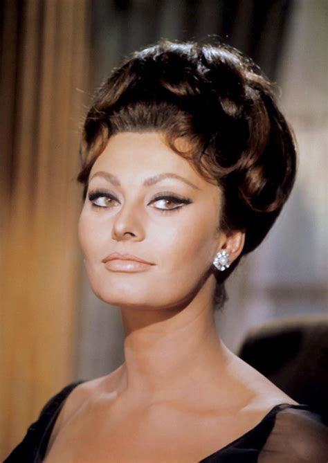 Sophia Loren Production Still From Stanley Donens Arabe Flickr