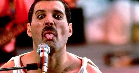 Heres How Freddie Mercury Spent His Last Days
