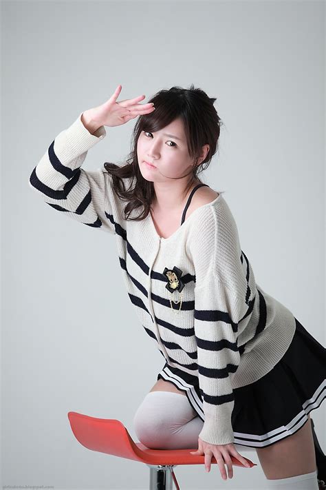 Sweater School Girl Han Ga Eun ~ Cute Girl Asian Girl
