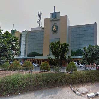 Jika berkas sudah diambil, lakukan pengecekan kesehatan oleh perawat berupa tensi darah diruang khusus. Rumah Sakit Hermina Daan Mogot Jakarta Barat.