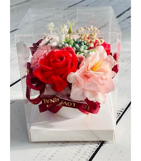 Flower Box Z Mydlanych Róż