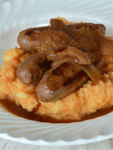 Slow Cooker Sausages In Onion Gravy Sausages In Onion Gravy Slow
