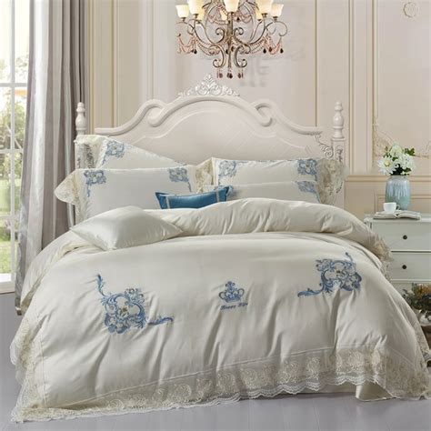 Cream Color Luxury Crown Bedding Set King Size Designer Bedding
