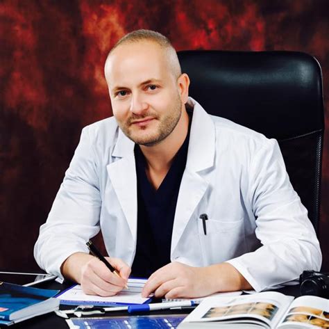 Dr Alexandru I Calu Chirurgie Plastica Si Estetica Bucharest
