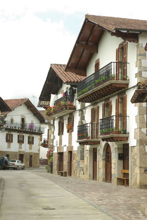 Arce — bezeichnet arce (latium), eine gemeinde in der italienischen region latium arce arce — saltar a navegación, búsqueda la palabra arce hace referencia a varios artículos en la wikipedia. Arce | www.navarchivo.com