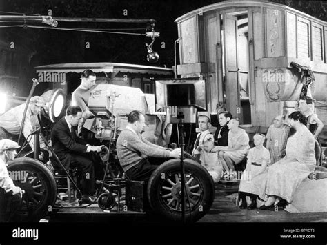 Freaks Year 1932 Usa Director Tod Browning Tod Browning Shooting