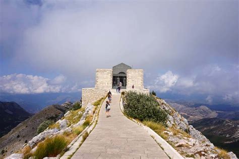 Finden sie die schönsten städte in europa und weltweit. Was kostet ein Urlaub... ? Unsere Kosten in Montenegro