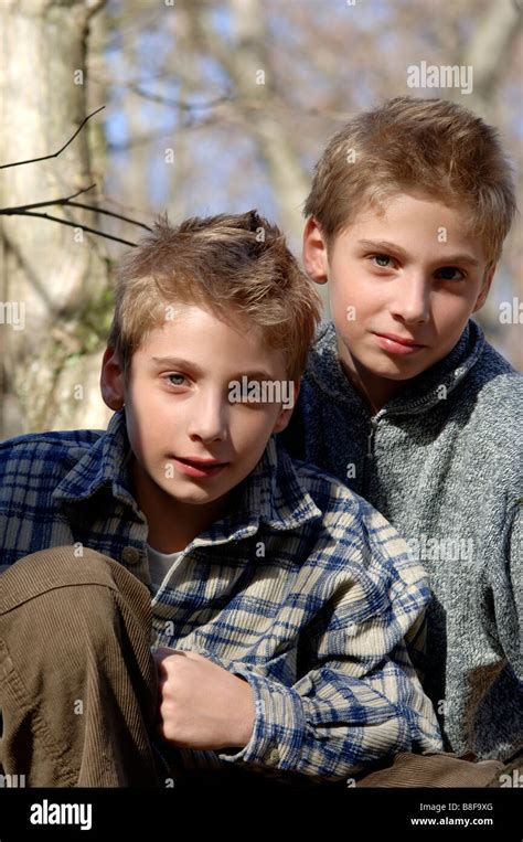 Twin Brothers Stock Photo Alamy
