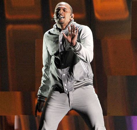 Chris Brown Sin Calzoncillos En Los Grammy Cromosomax