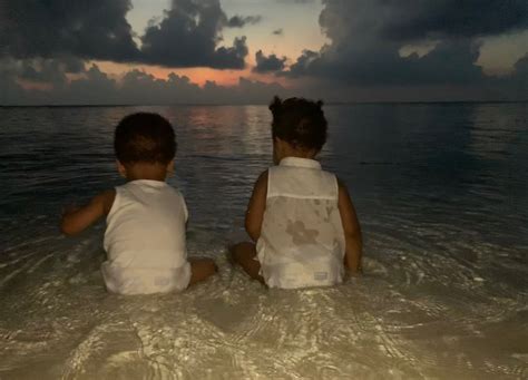 ??❤️?, she stated in one glorious post on it's now been revealed the actual time and date the twins were born and moreover, who was born first. Beyoncé Shares Rare Photos of Twins Rumi & Sir Carter From ...