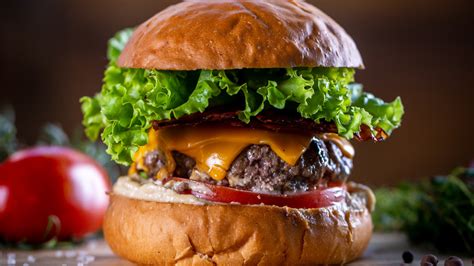 Discovernet These Are The Best Cheeses For Cheeseburgers