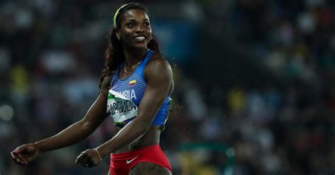 Jun 15, 2021 · la atleta colombiana caterine ibargüen dijo estar triste con sus resultados antes de juegos olímpicos de tokio, para los que promete trabajar. Caterine Ibargüen logró clasificar a los Juegos Olímpicos ...