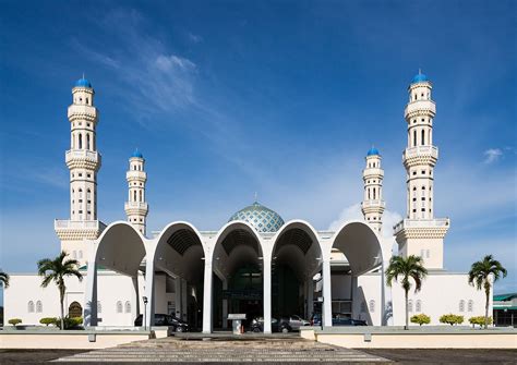 It is the second busiest airport in malaysia. Amazing Kota Kinabalu City Mosque Local Tour, Daytrips ...