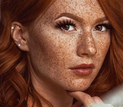Larissa On Instagram “i Don‘t Tan My Freckles Just Connect👩🏼‍🦰 Freckles Frecklesgirl Ruiva